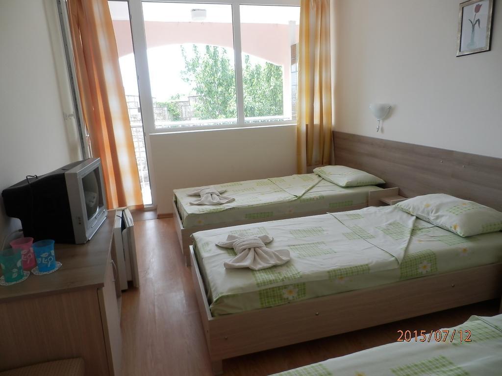 Olimpia Supersnab Hotel Балчик Номер фото