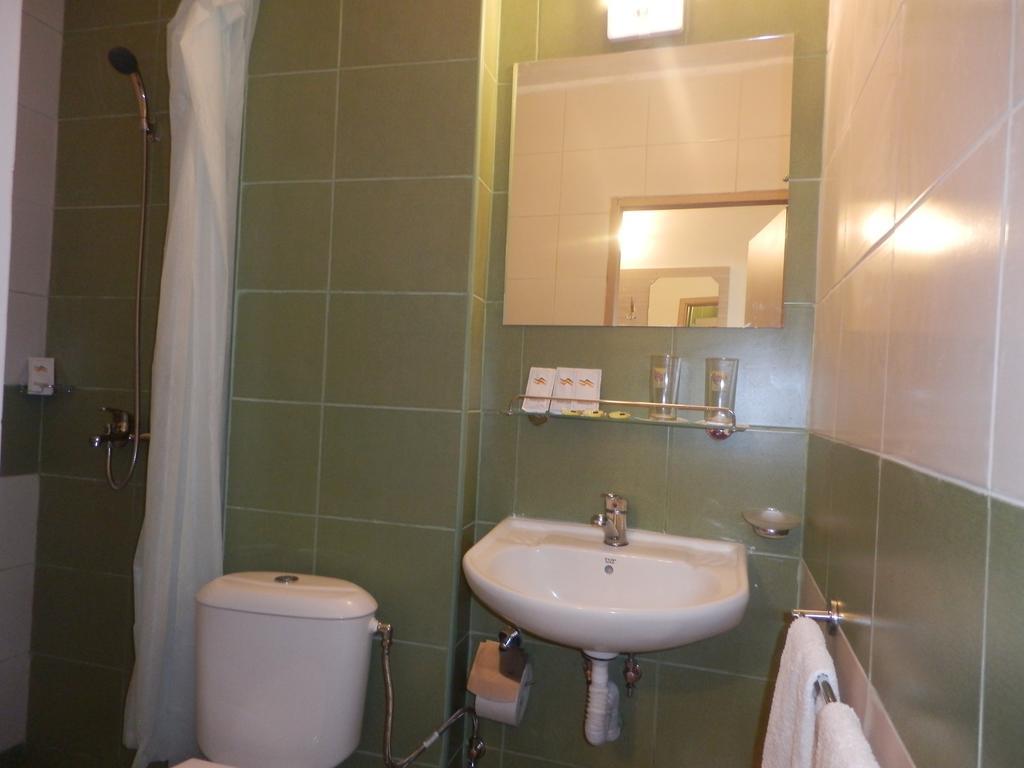 Olimpia Supersnab Hotel Балчик Экстерьер фото